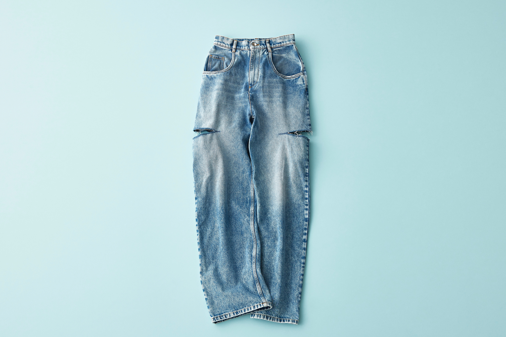 メゾン マルジェラのスラッシュデニム』が大活躍の理由【VERYNaVY編集