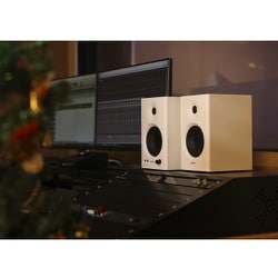 ヨドバシ.com - エディファイア Edifier MR4 モニタースピーカー