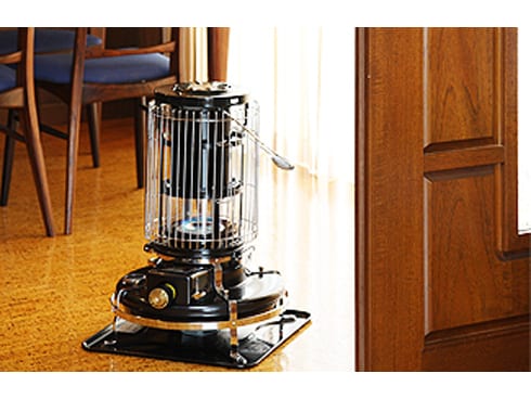 ヨドバシ.com - アラジン Aladdin 石油ストーブ 木造7畳 コンクリート