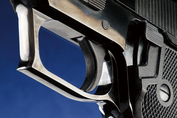 タナカ「SIG P220 ICアーリースチールフィニッシュガスガン」製品