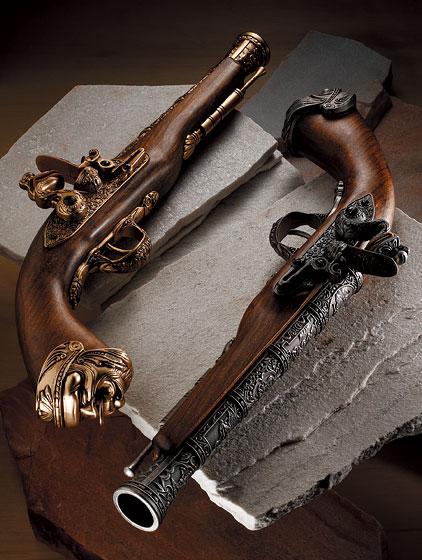 HFC「フリントロックピストルガスガン フェイクウッドVer.」製品