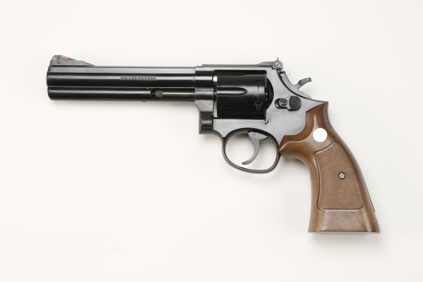 時代の波に翻弄されたモデルガンの秀作「MGC S&W M586 6インチ