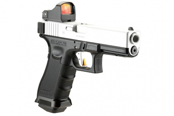 外装カスタム、内部カスタムも施し性能アップ!「東京マルイ グロック17