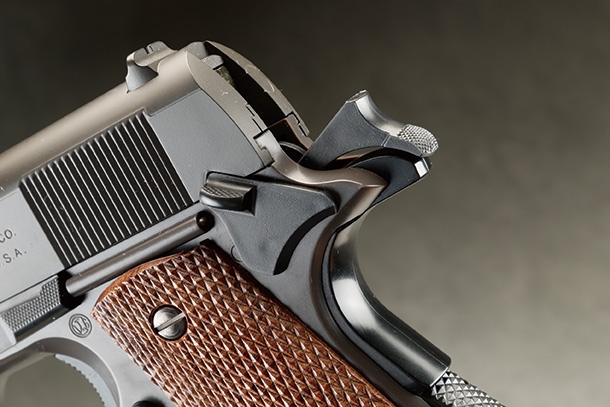 リアルさにこだわったエアコッキングガン「東京マルイ エアー