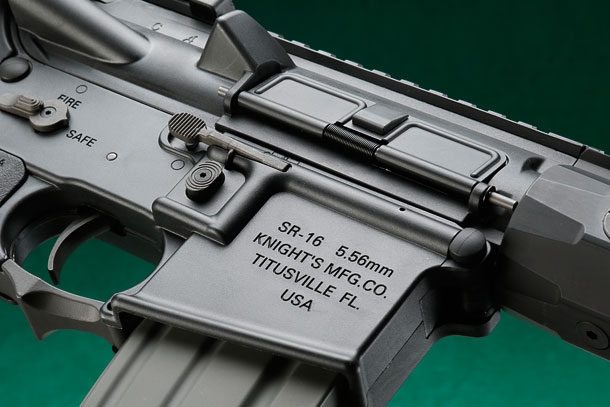 エアガンメーカー2社とナイツアーマメントが正式契約で再現「ARES×EMG