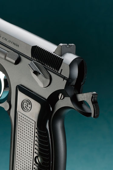 名高いハイキャパシティオートの魅力が満載「KSC Cz75ファースト