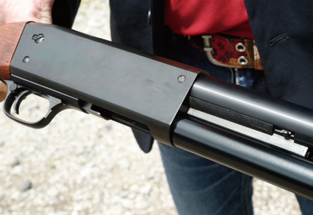 リアルな質感も手に入れたエアガン唯一のイサカ「KTW イサカM37