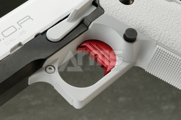 傑作エアガンにカラーバリエーションが登場「東京マルイ ガスブロー