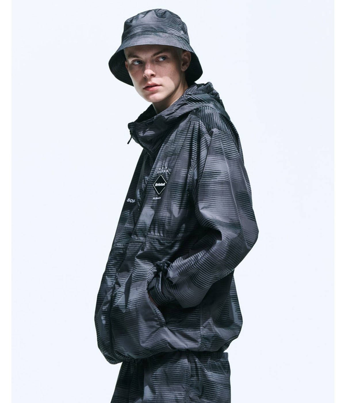 SPEED CAMO HOODED BLOUSON | F.C.Real Bristol(エフシーレアル
