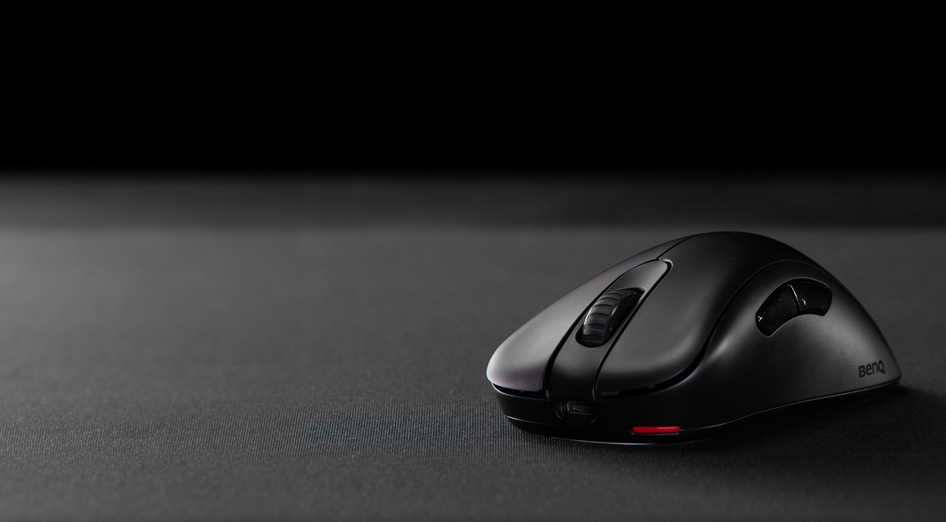 ゲーミングモニター、ゲーミングマウス、ゲーミングマウスパッド