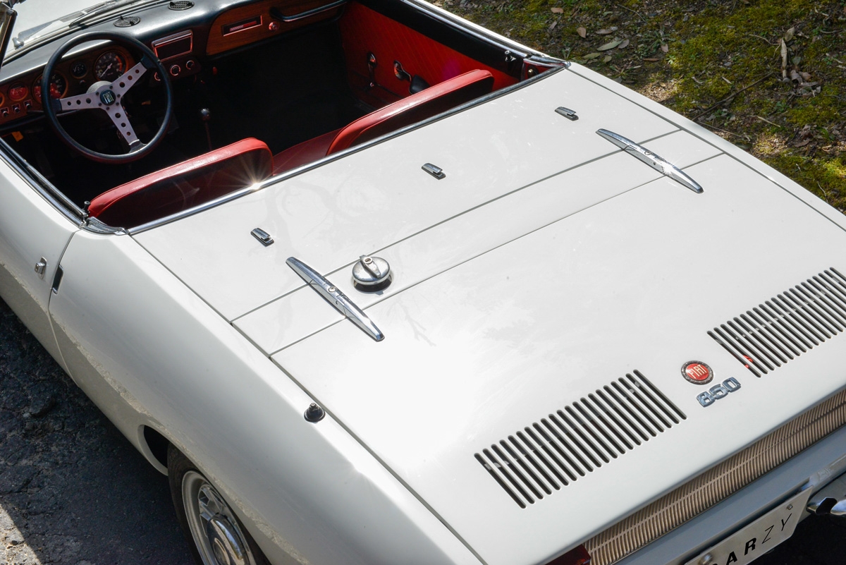 フィアット / 850スパイダー | CARZY