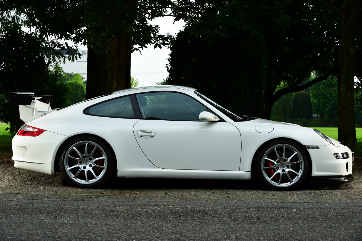 ポルシェ / 911(997) GT3クラブスポーツ | CARZY