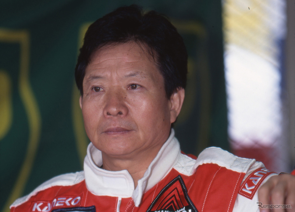 高橋国光さん、亡くなる…二輪と四輪の両方で大活躍 享年82 - e燃費