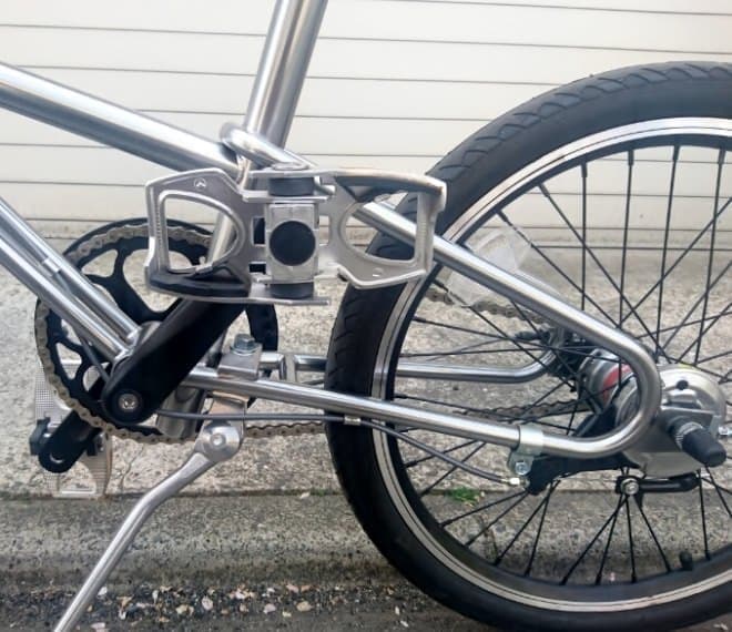 前後輪駆動（2WD）の自転車を開発するDOUBLEが、初のミニベロ「DOUBLE
