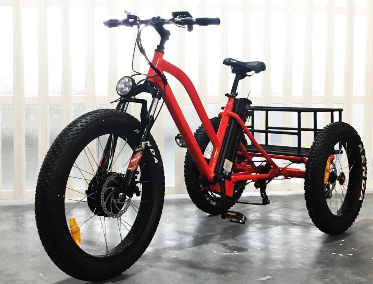 電動アシストカーゴバイク「i trike」先行予約販売開始 ― 買い物は