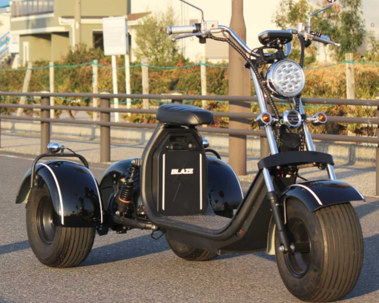 普通自動車免許で公道を走れる電動バイク「BLAZE EV TRIKE」、先行予約
