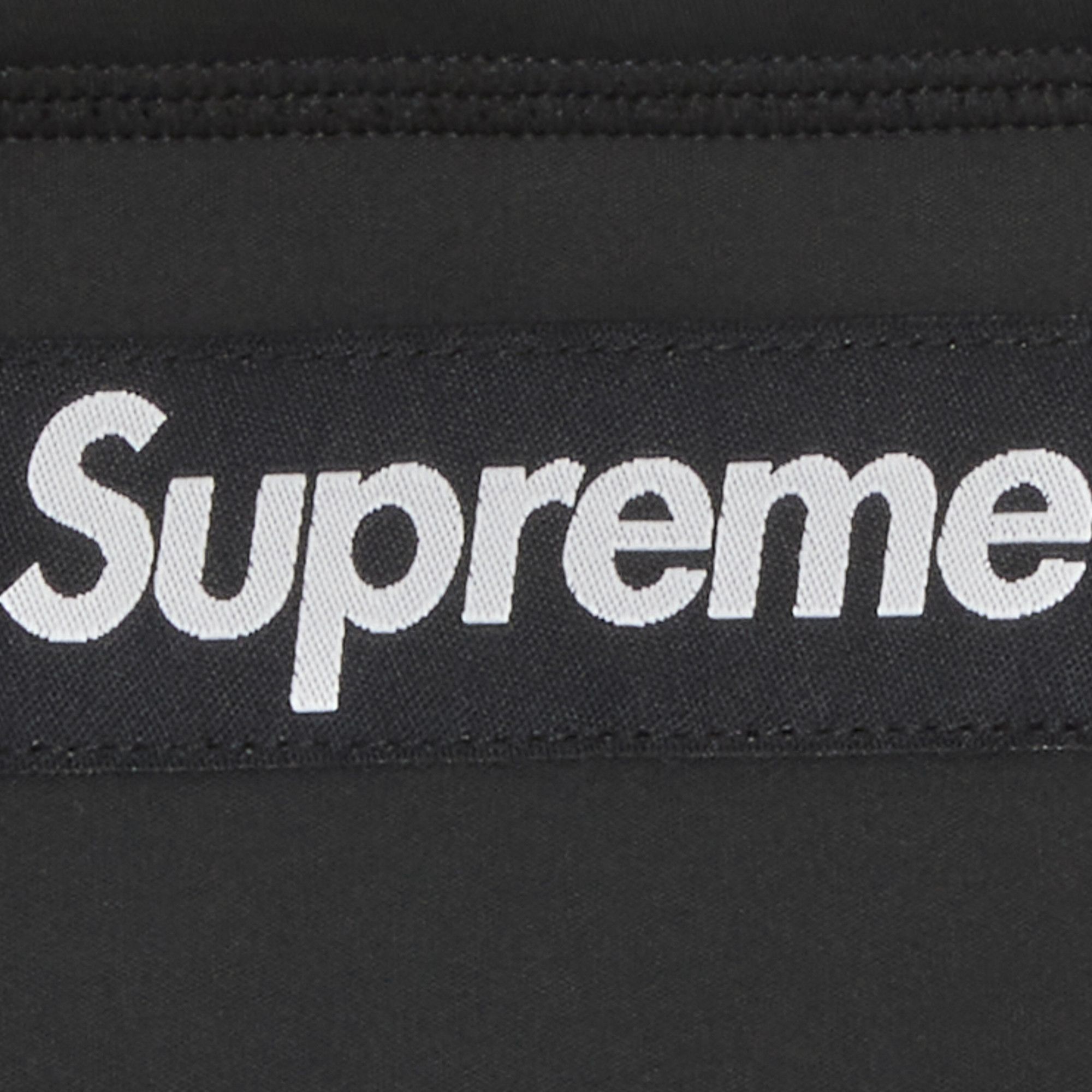 Buy Supreme x WINDSTOPPER Neck Gaiter 'Black' - FW22A62 BLACK