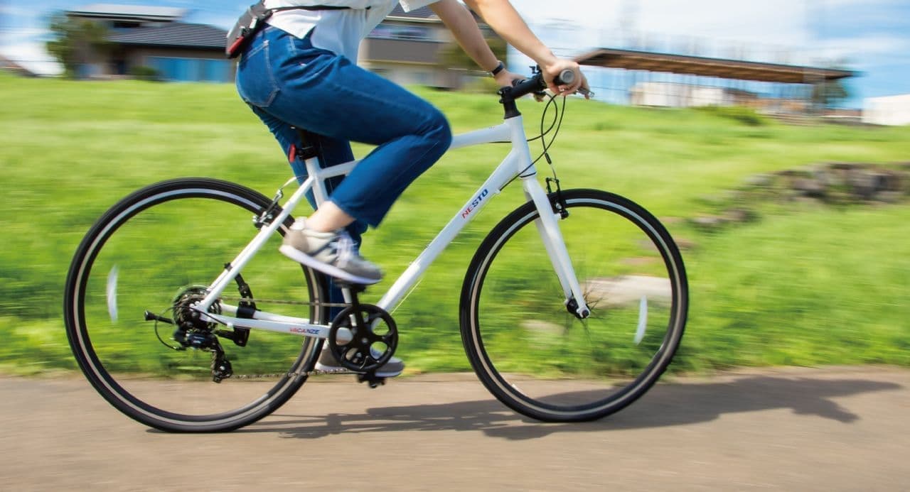 NESTOのクロスバイク「VACANZE 1」「VACANZE 2」に2022年モデル