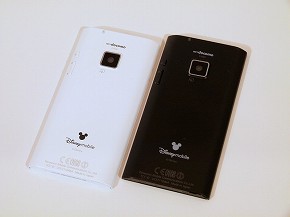 写真で解説する「Disney Mobile on docomo P-05D」（1/2 ページ