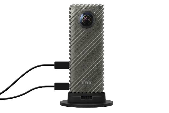 全天球映像を24時間ライブストリーミング 「RICOH R」発売へ - ITmedia