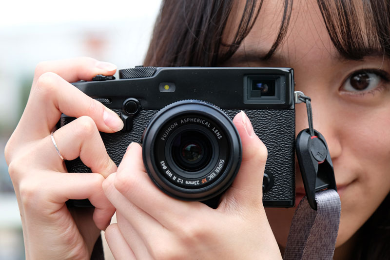 富士フイルム渾身の道楽カメラ「X-Pro3」で味わうフィルム時代の