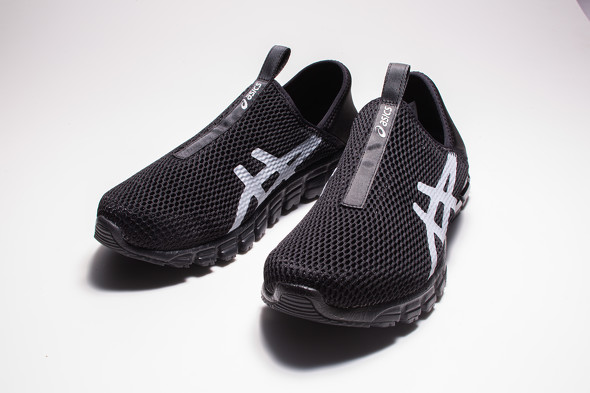 完璧にフィットする」──3D足計測マシンが五輪選手に好評 ぴったりの