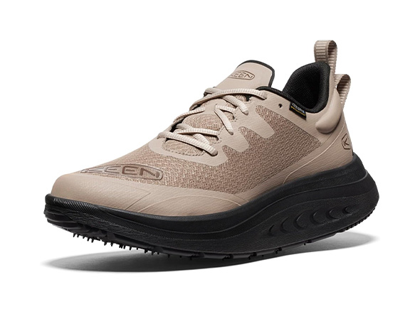 キーン（KEEN）」の防水スニーカーおすすめ4選 転がるような履き心地を