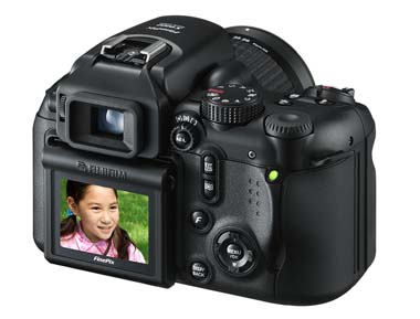 実効903万画素、富士写真フイルムがデジ一眼「FinePix S9000」発表