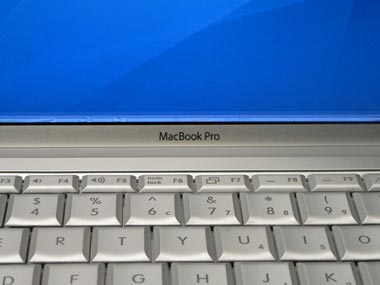 写真で見る「MacBook Pro」：MacWorld Expo 2006 - ITmedia NEWS