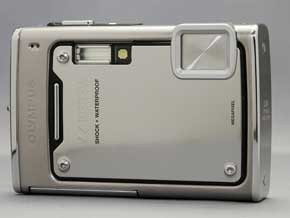 広角28ミリからのタフネスデジカメ――オリンパス「μ1030SW」：レビュー