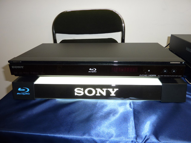 ソニー、奥行き21センチの低価格BDプレーヤー「BDP-S360」を発売：実売