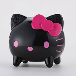 黒いハローキティiPhoneドックスピーカー、CAVジャパンが限定販売：耳