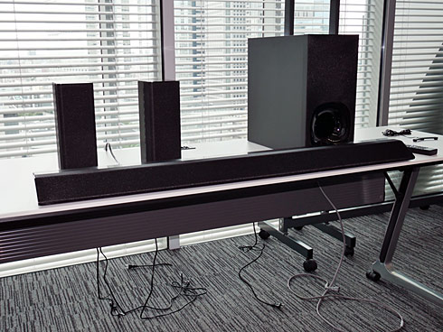 ぜ～んぶワイヤレス！ ソニーからリアル5.1chホームシアター「HT-RT5