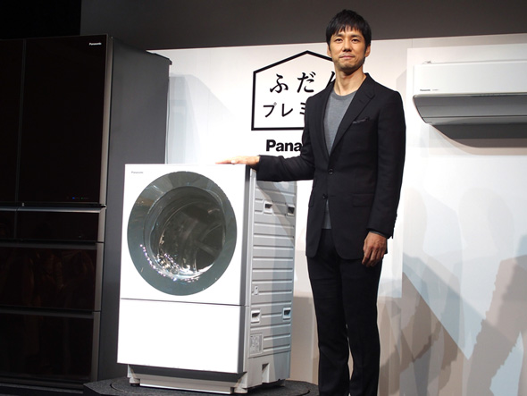 見た目は四角、中身は斜め 空間と調和するパナソニックのドラム洗濯