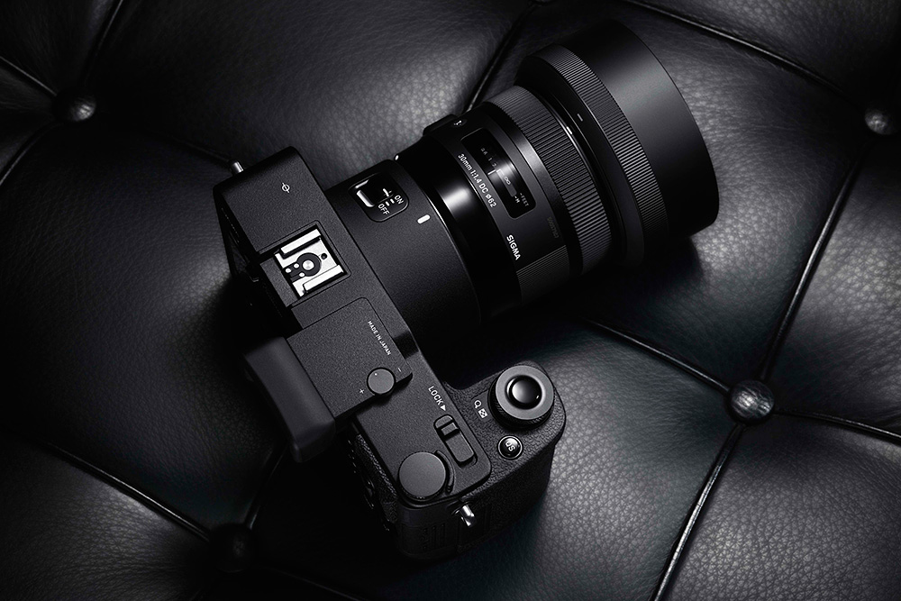 シグマ、Foveon X3 Quattro搭載ミラーレス一眼「sd Quattro」を7月7日