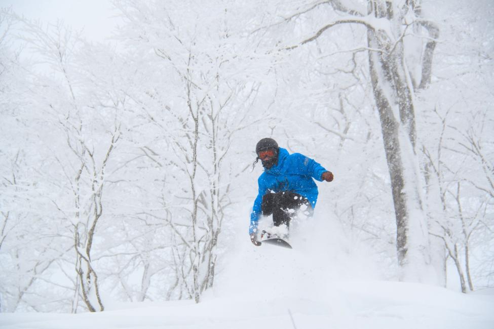 期間限定販売！夏油高原リゾート 早割 前売りリフト大人1日券 - KKday