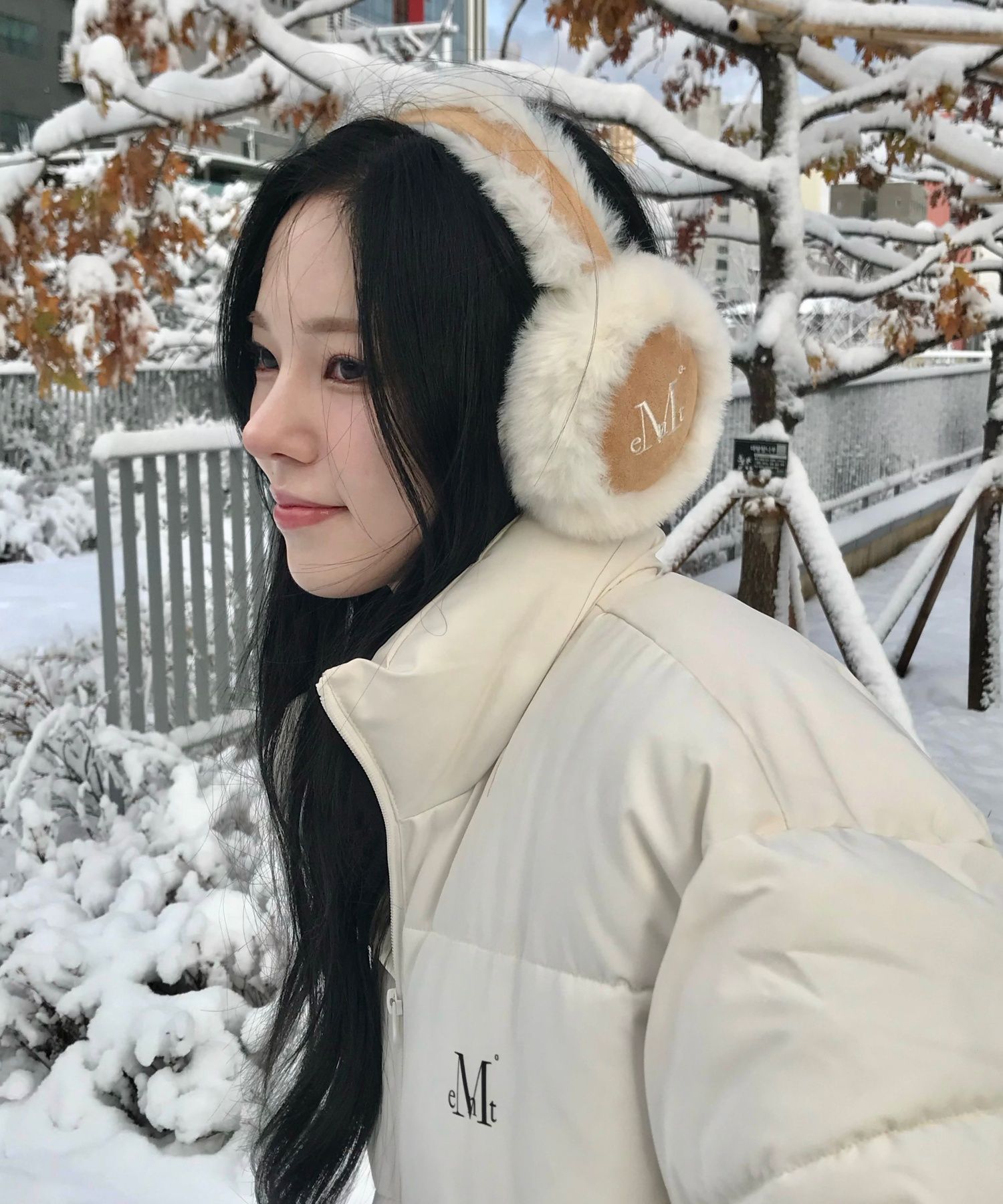 MUSINSA公式 | MUCENT ベアファー耳あて (2カラー)