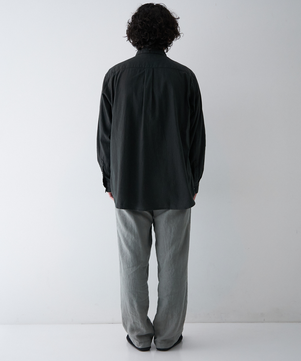 UpcycleLino] 起毛リネン レギュラーカラーシャツ｜nest Robe