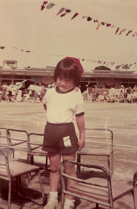 水野真紀、自身の幼少期の写真を公開「“天使の輪”が輝いておりますわ