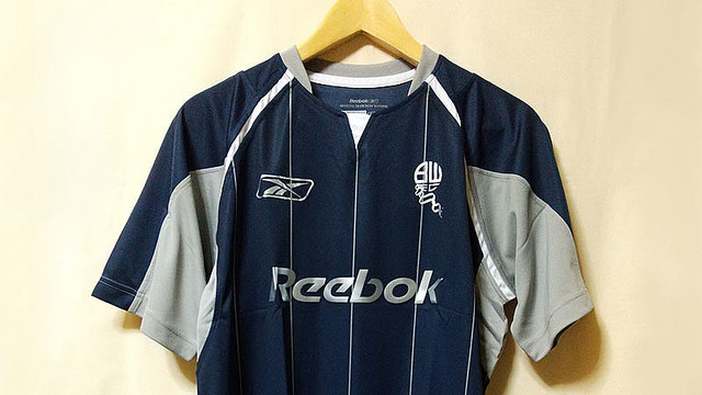 中田英寿氏、最後のクラブユニ！ボルトン「05-06アウェイ