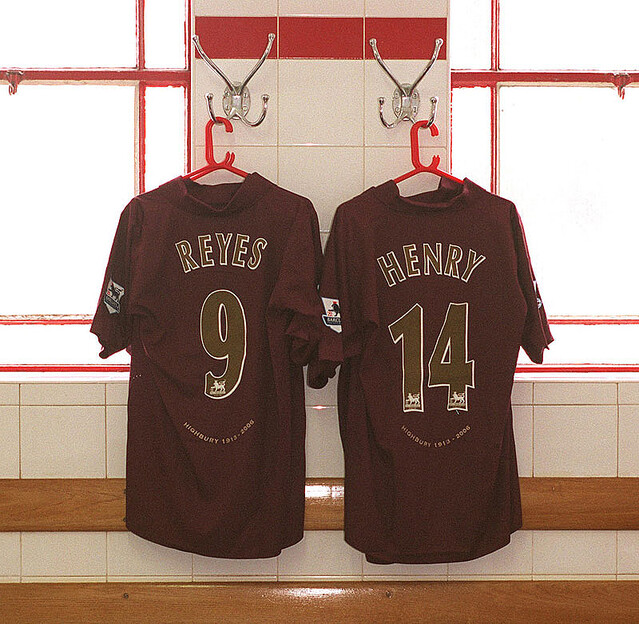 ベルカンプ、ハイバリーと共に去る！アーセナル「2005-06ホーム