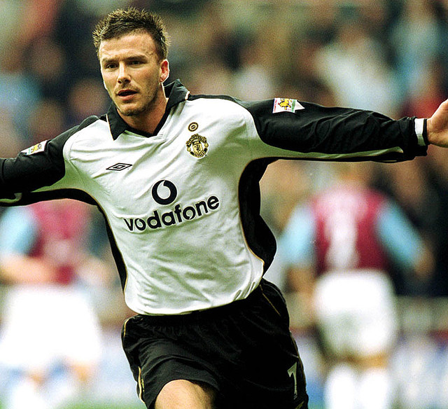 名作ぞろい！最高に欲しい「100周年記念ユニフォーム」8選