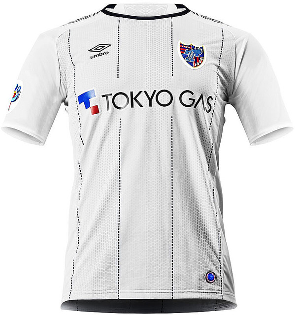 FC東京、ACLで使用する新ユニフォームを発表！「左右非対称」デザイン