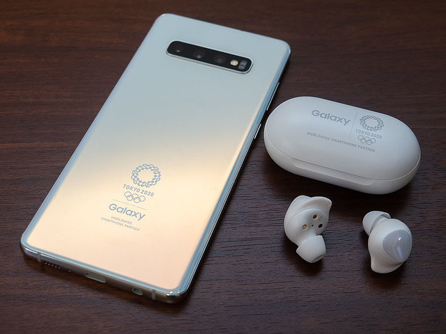 何が違う？ Galaxy S10+ 東京2020オリンピック限定モデル実機レビュー