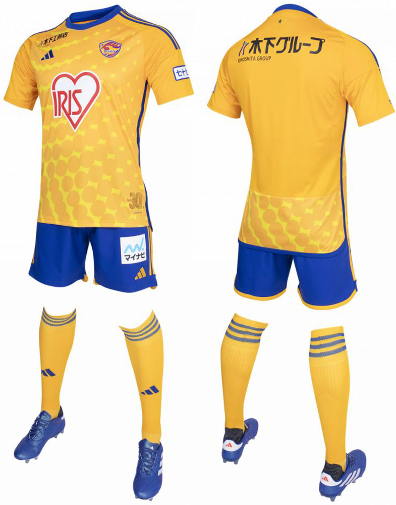 ベガルタ仙台が「創立30周年記念」の2024新ユニフォームを発表