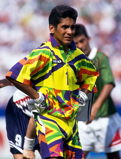 クレイジー！メキシコ代表、伝説のGK「カンポスのド派手ユニフォーム