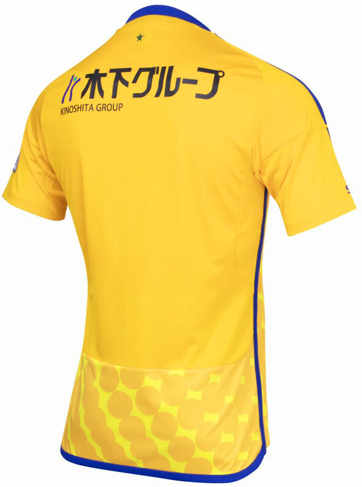 ベガルタ仙台が「創立30周年記念」の2024新ユニフォームを発表