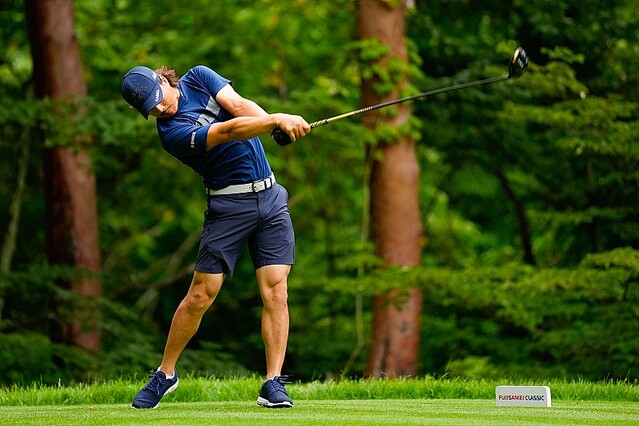 石川遼がスニーカータイプのゴルフシューズをテスト「歩いていて疲れ