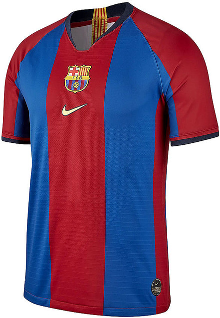 バルセロナ、98-99ユニフォームのリメイク版を発表！オリジナルの画像