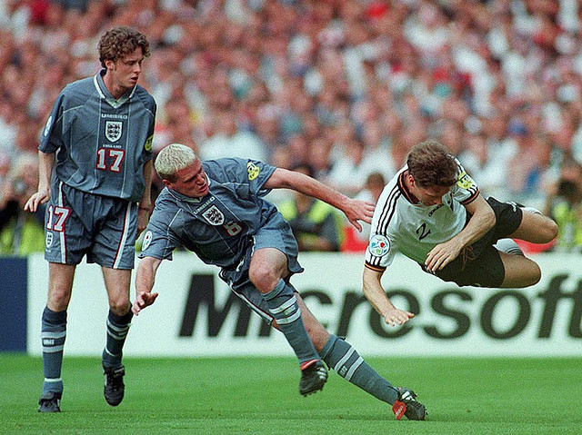 異色のEURO96ユニ！イングランド代表、「1996アウェイ」ユニフォーム
